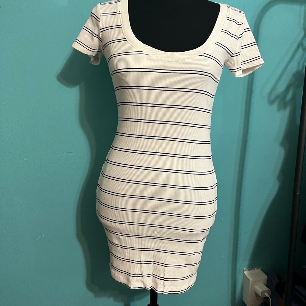 #40 Striped dress